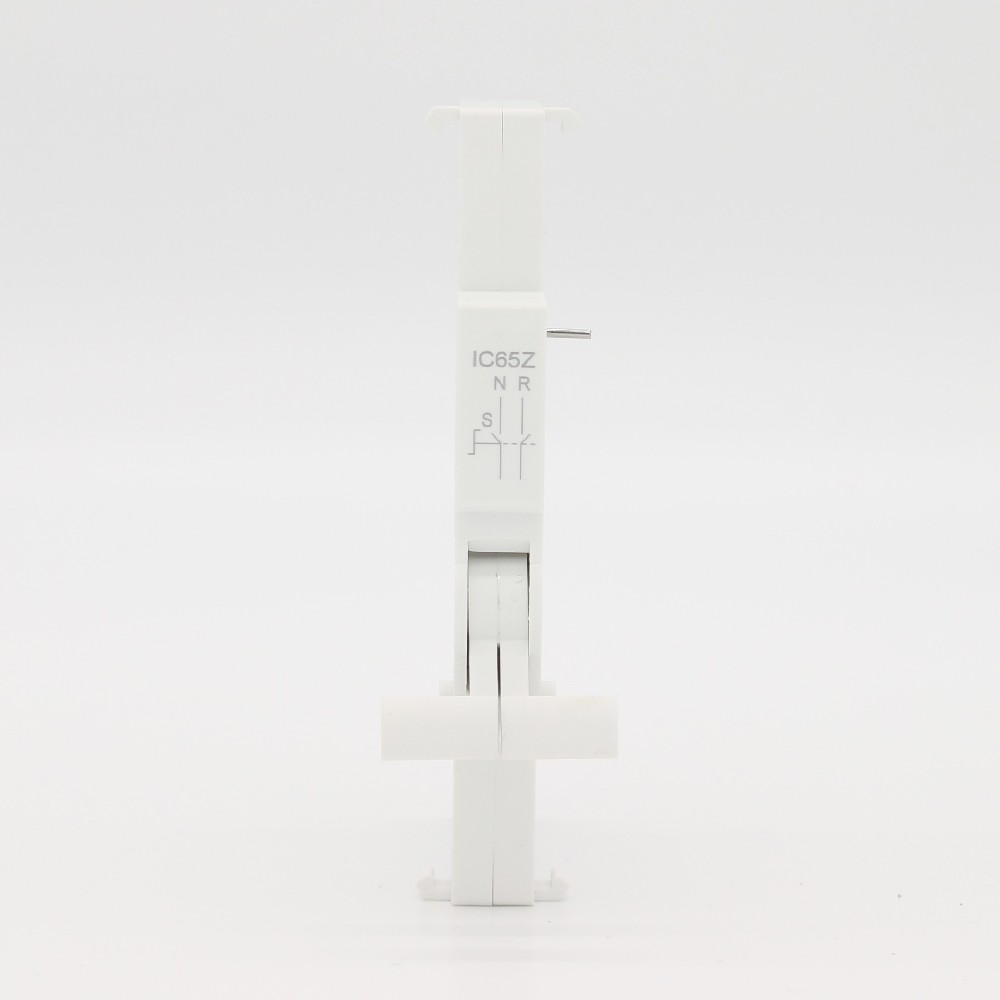 IC65Z interlock mechanism