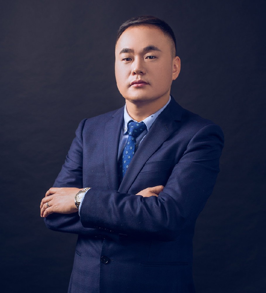 XueXue Lv
